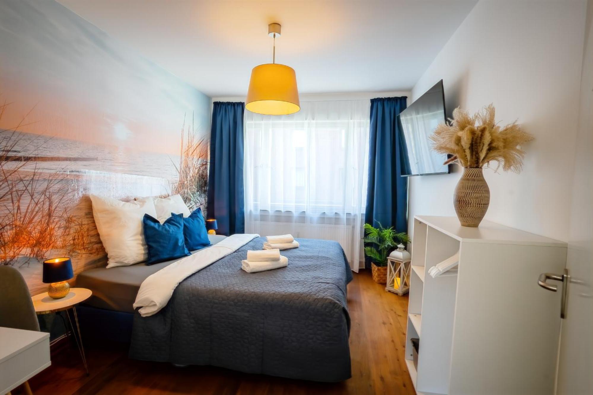 The Big Muenster Fuer Bis Zu 12, Whirlpool, Sauna, Zentral, Tischfussball, Balkon, Gasgrill Ulm Exterior photo