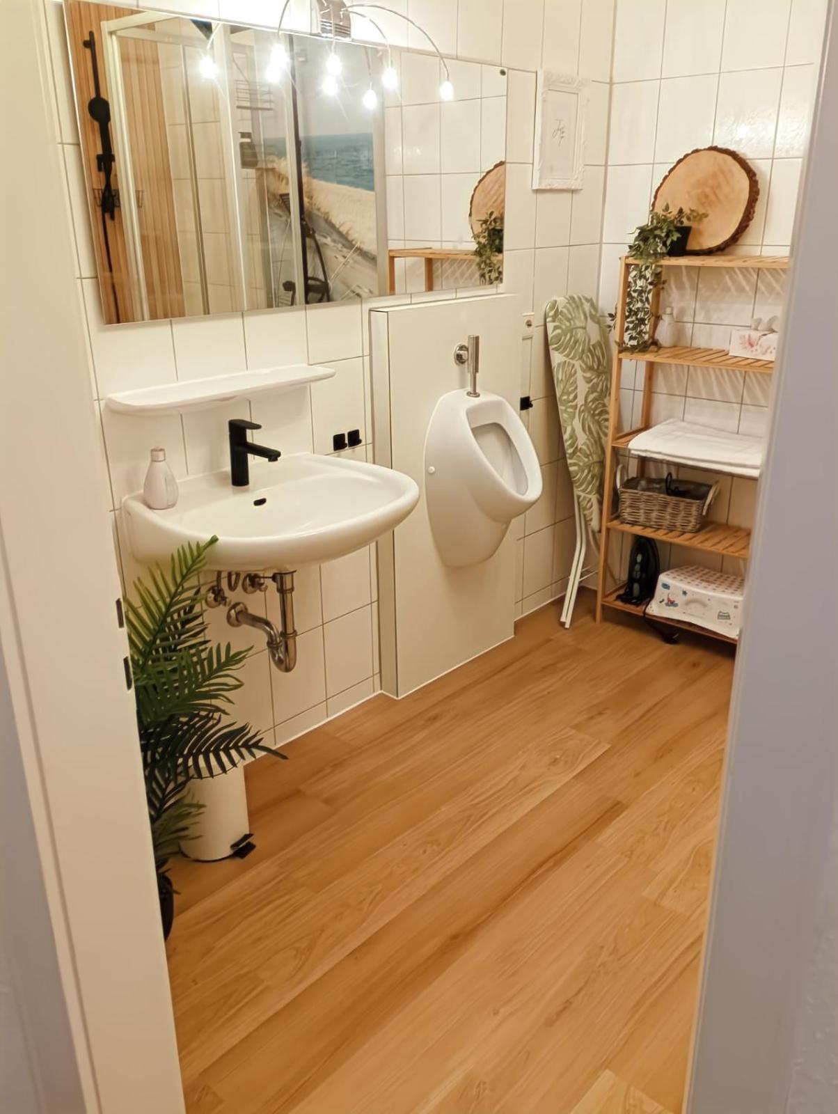 The Big Muenster Fuer Bis Zu 12, Whirlpool, Sauna, Zentral, Tischfussball, Balkon, Gasgrill Ulm Exterior photo