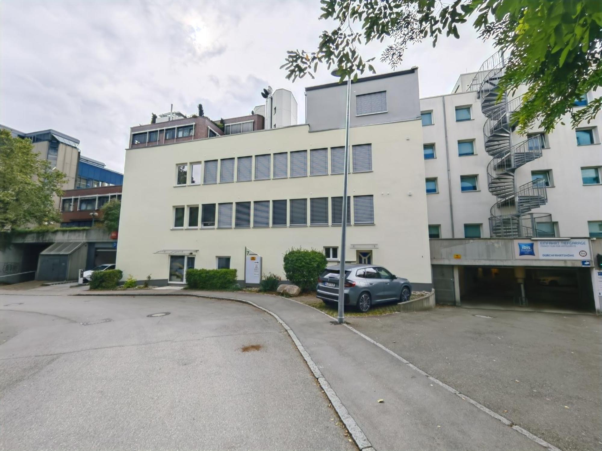 The Big Muenster Fuer Bis Zu 12, Whirlpool, Sauna, Zentral, Tischfussball, Balkon, Gasgrill Ulm Exterior photo